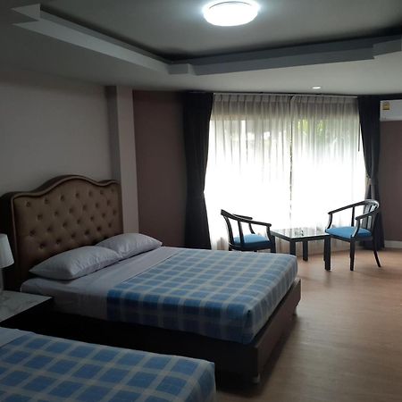 Silversand Villa Hotel Jomtien Beach Extérieur photo