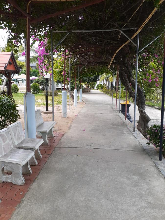 Silversand Villa Hotel Jomtien Beach Extérieur photo