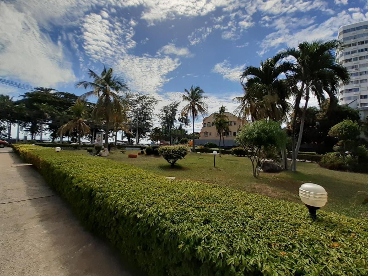 Silversand Villa Hotel Jomtien Beach Extérieur photo