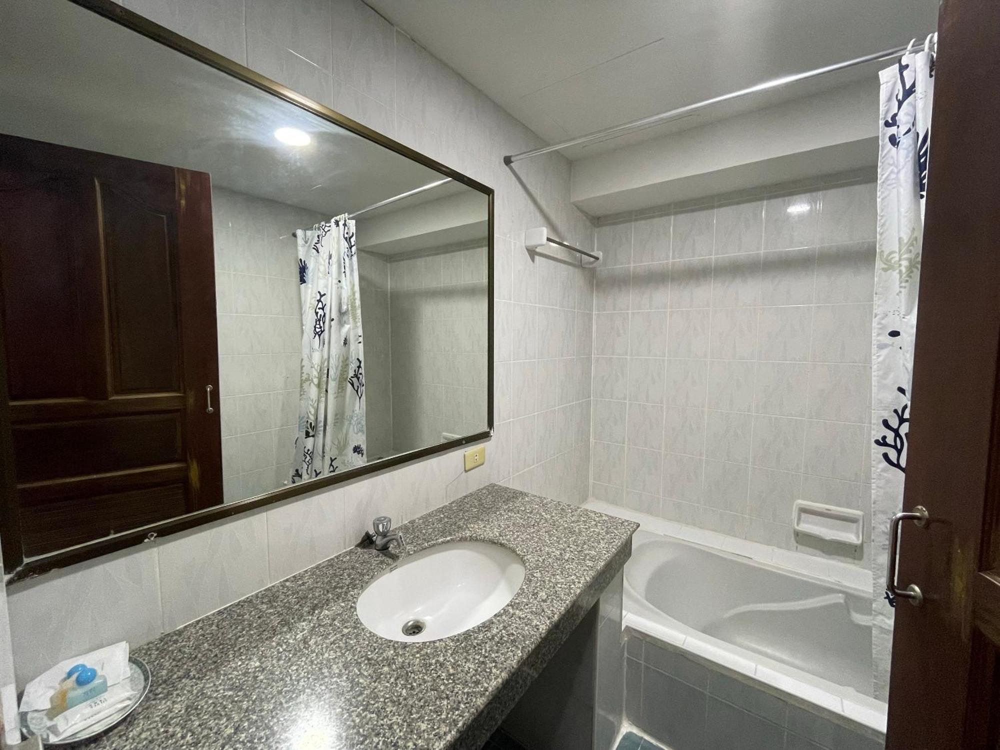 Silversand Villa Hotel Jomtien Beach Extérieur photo